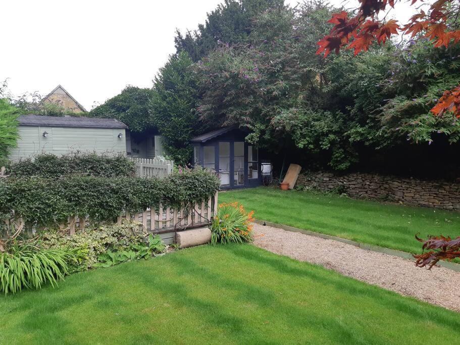 Beautiful Georgian Within A Private Walled Garden Holiday home Oakham