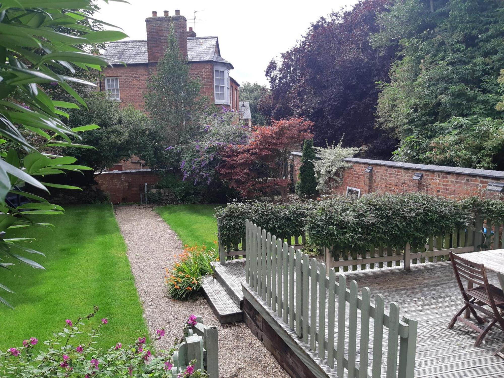 Holiday home Beautiful Georgian Within A Private Walled Garden *